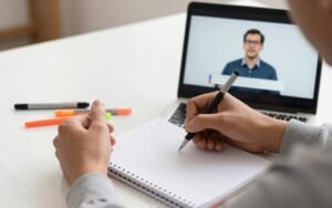 استراتيجيات مشاهدة المحتوى التعليمي